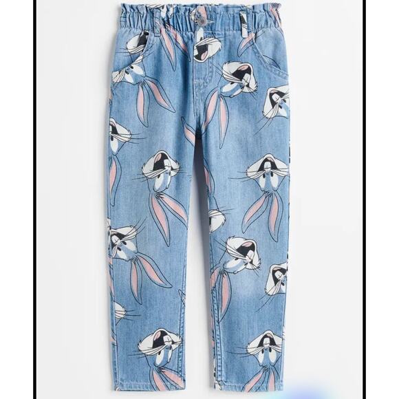 H&M Relaxed Fit Bugs Bunny Jeans - Picture 1 of 3